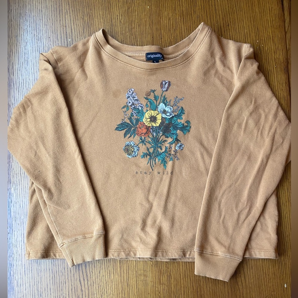 Women’s cropped sweater